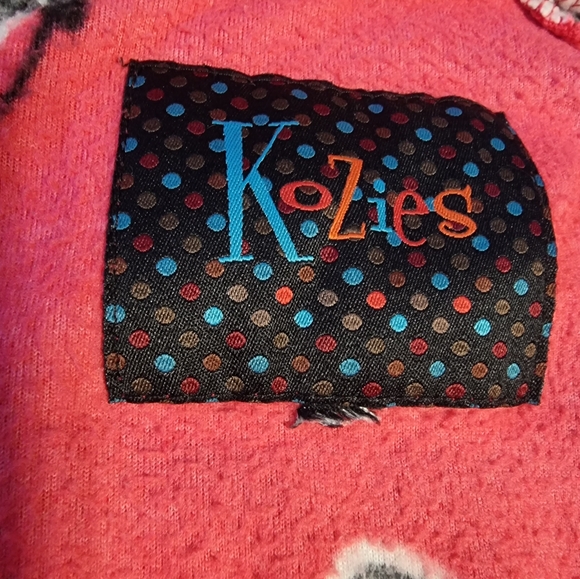 Kozies Fuschia Pink Ladues Footed Cat Fleece Onsie - Picture 11 of 13